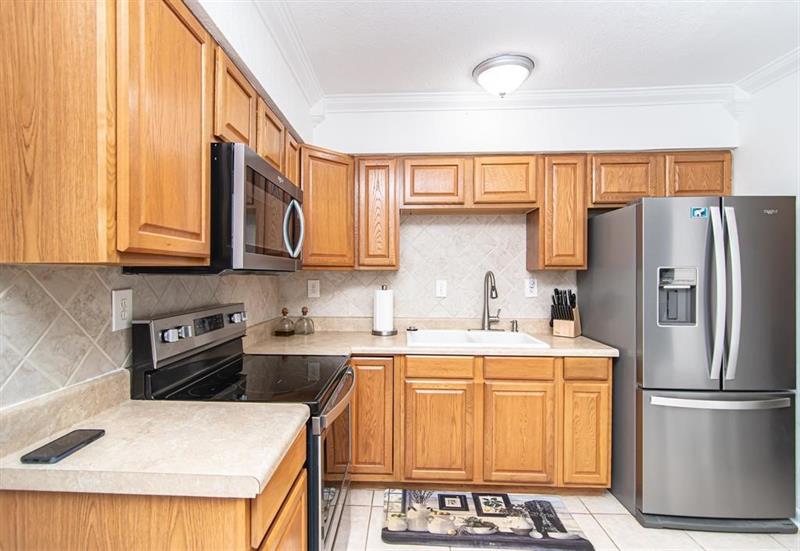 Image 7 of 17 For 6872 15th St