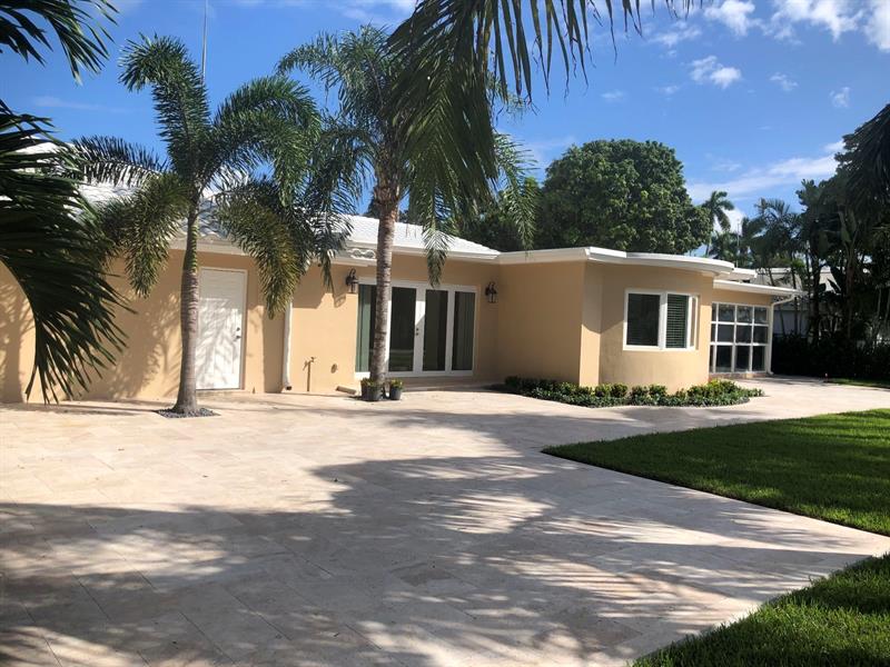 Image 11 of 12 For 633 Solar Isle Dr