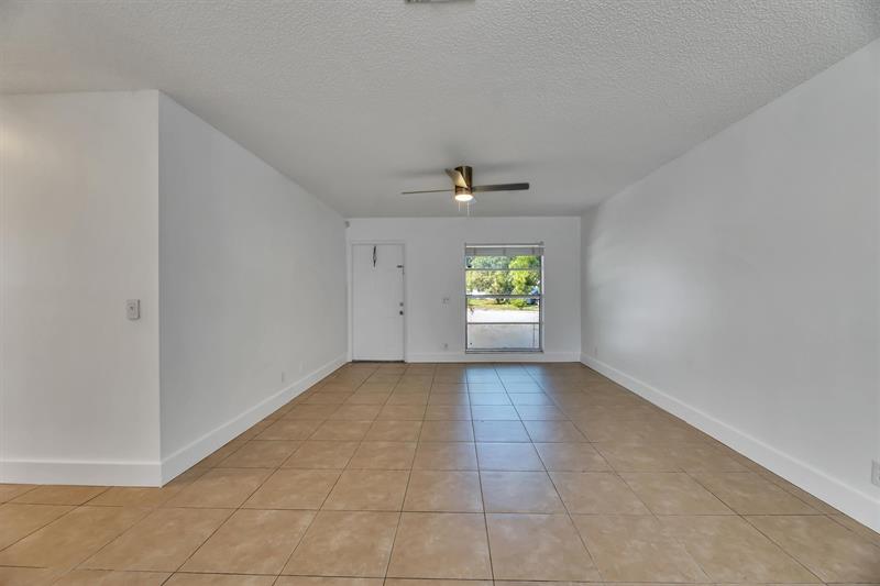 Image 7 of 40 For 180 78th Ave