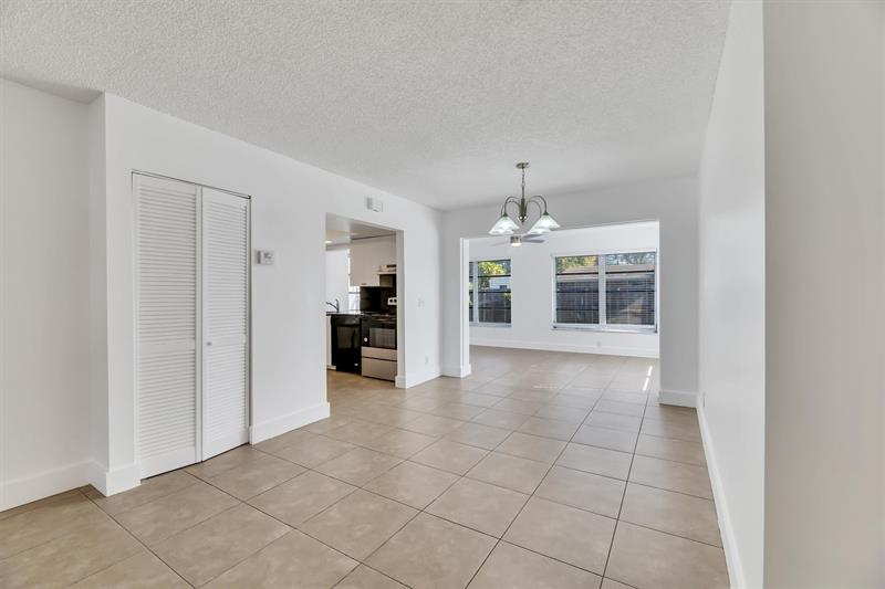 Image 9 of 40 For 180 78th Ave