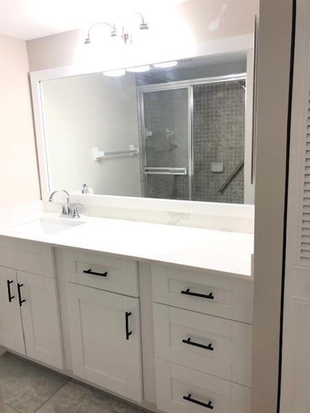 Image 11 of 19 For 6800 Cypress Rd  511