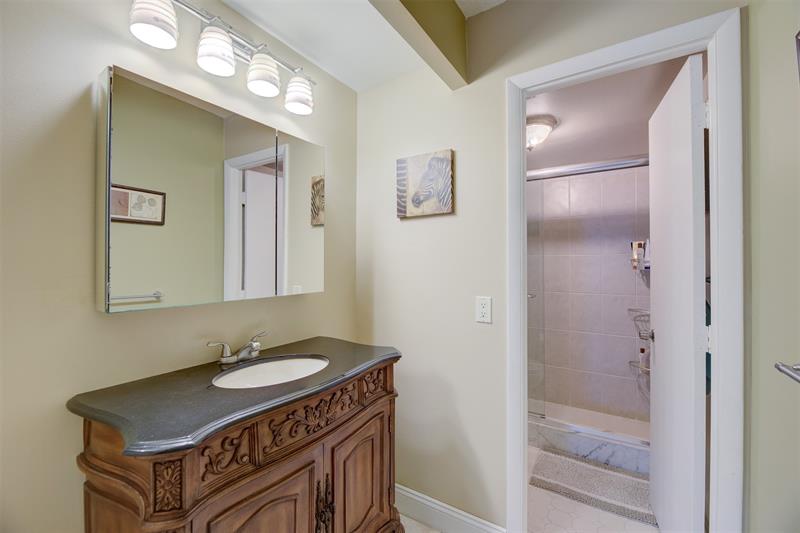 Image 22 of 55 For 305 Pompano Beach Blvd  1003