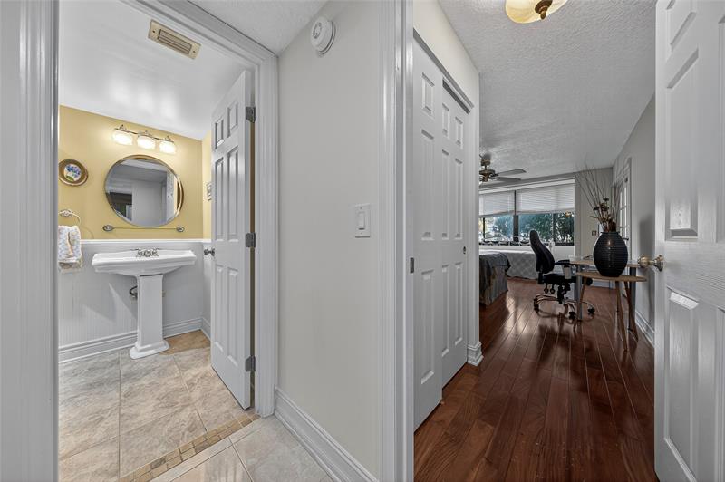 Image 23 of 45 For 4702 Fountains Dr  205