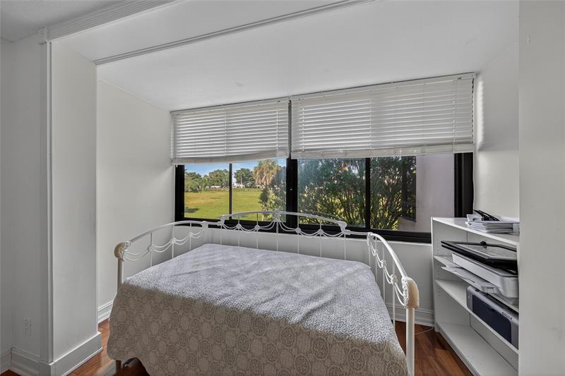 Image 28 of 45 For 4702 Fountains Dr  205