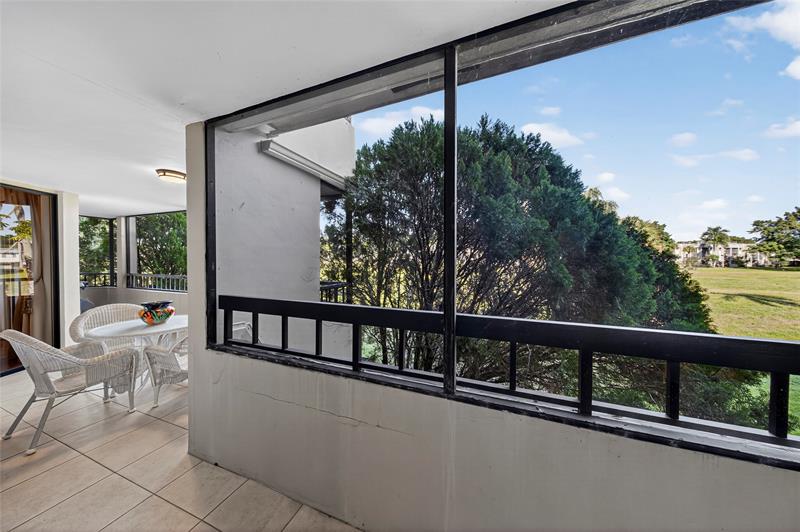 Image 36 of 45 For 4702 Fountains Dr  205