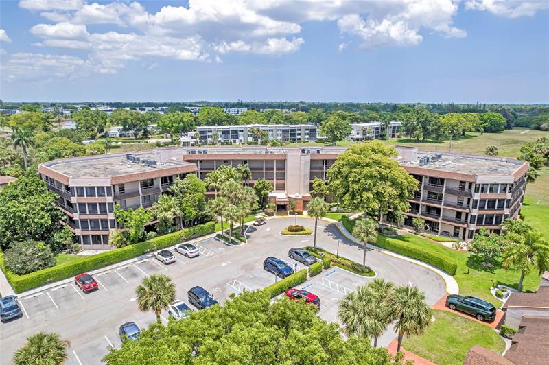 Image 43 of 45 For 4702 Fountains Dr  205