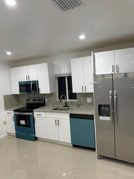 Image 4 of 8 For 6100 35th St