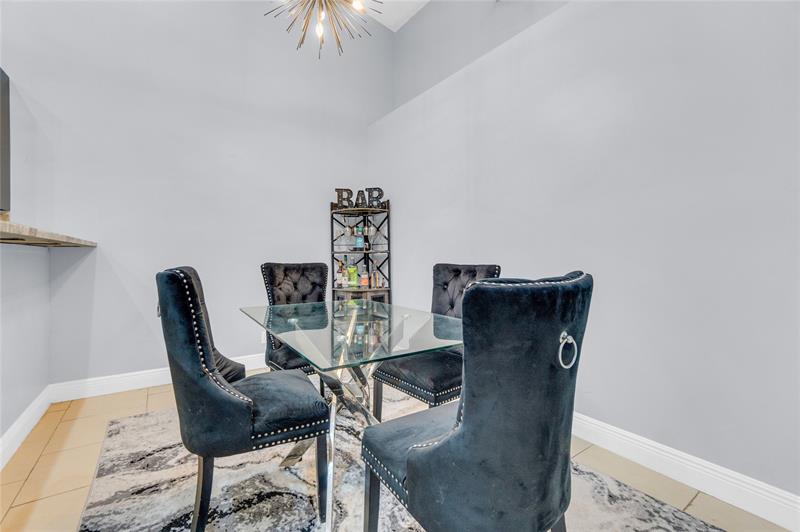 Image 30 of 40 For 3003 La Mirage  3003