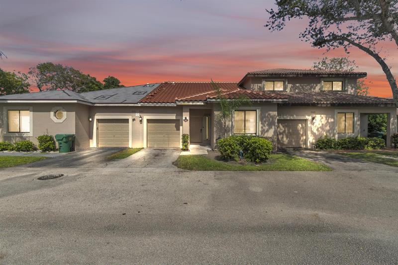 Image 32 of 40 For 3003 La Mirage  3003