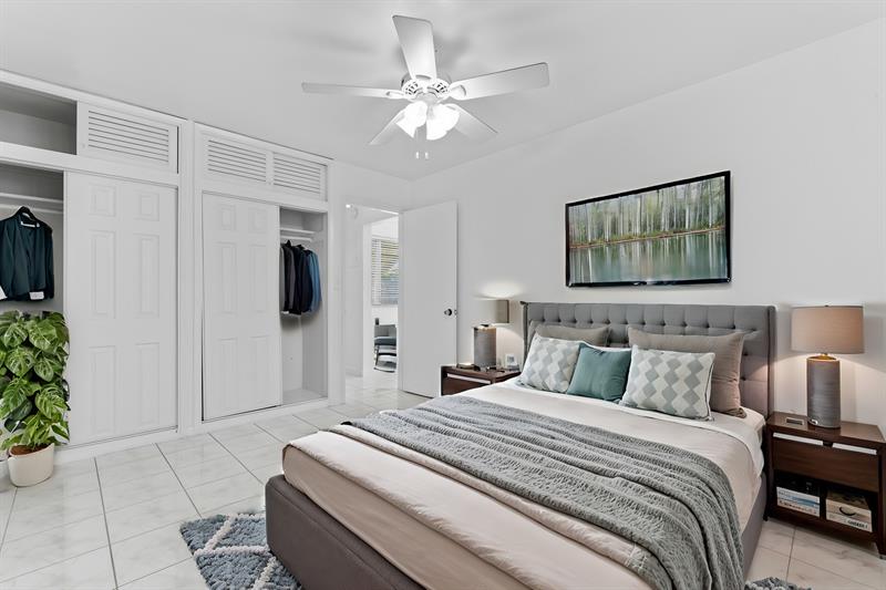 Image 10 of 11 For 2130 42nd Ct  1