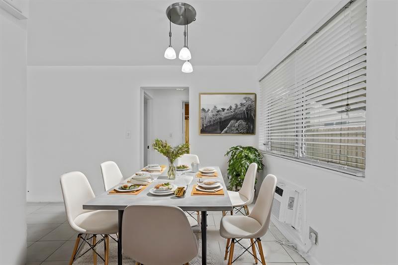 Image 8 of 11 For 2130 42nd Ct  1