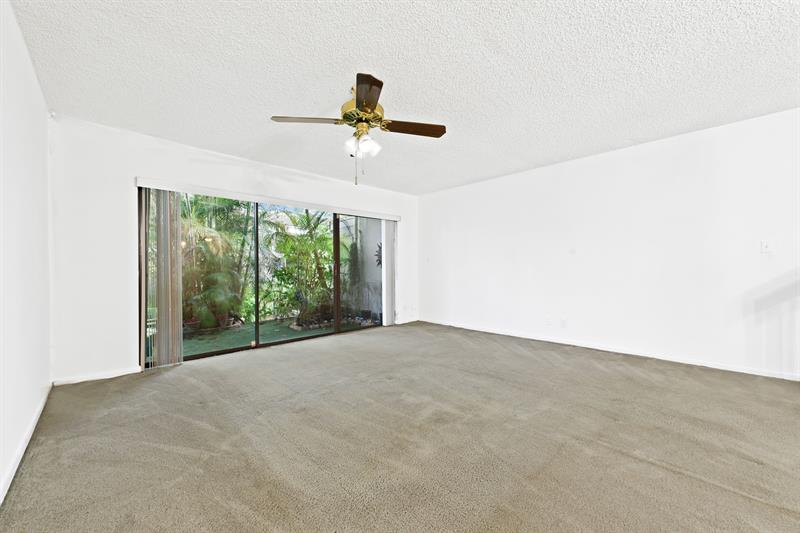 Image 10 of 24 For 6491 Racquet Club Dr. 36