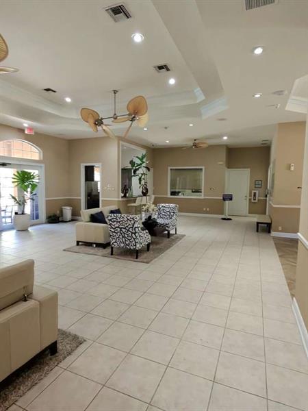 Image 7 of 14 For 5560 61st St  707