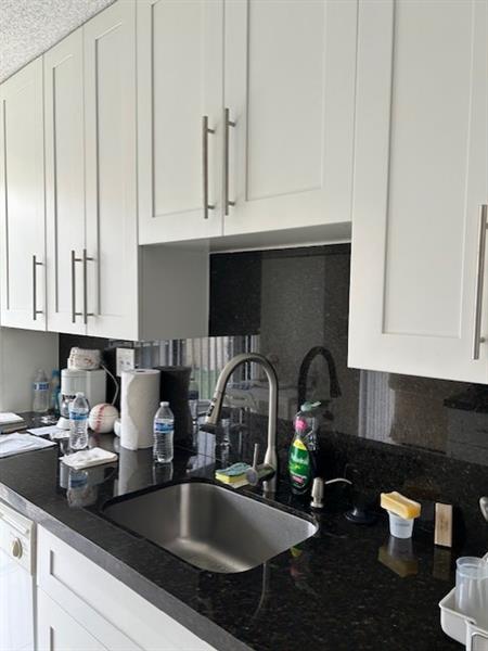 Image 19 of 24 For 3590 Blue Lake Dr  305