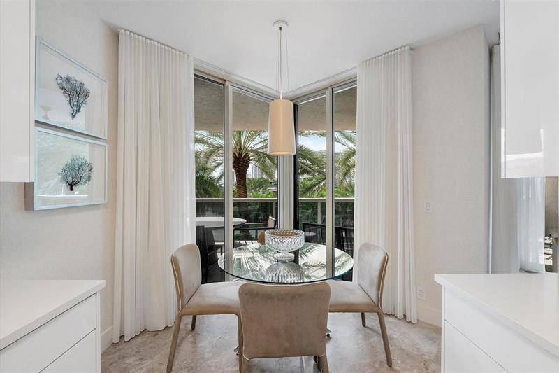 Image 11 of 41 For 3100 Ocean Blvd  406