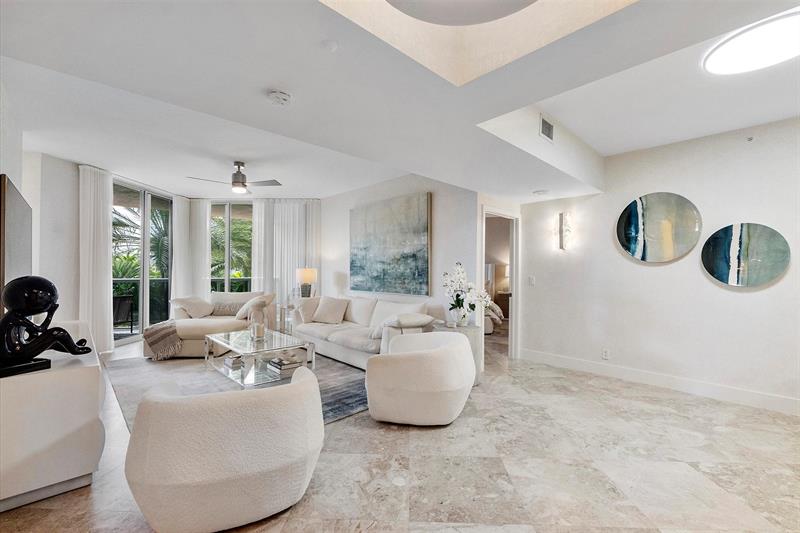 Image 4 of 41 For 3100 Ocean Blvd  406