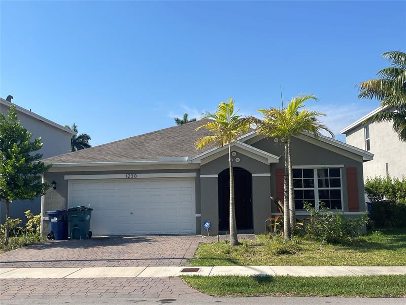 Details for 1230 208th St, Miami, FL 33169