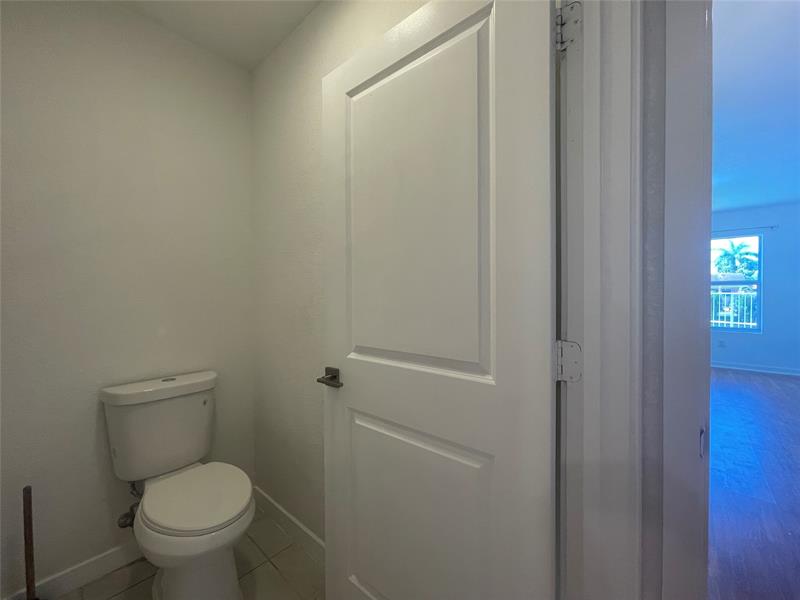 Image 15 of 26 For 1230 208th St