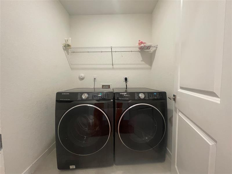 Image 16 of 26 For 1230 208th St