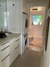 Image 11 of 27 For 561 Bayshore Dr  5