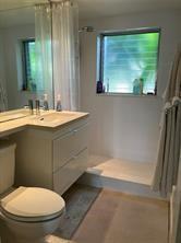 Image 12 of 27 For 561 Bayshore Dr  5