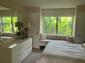 Image 14 of 27 For 561 Bayshore Dr  5