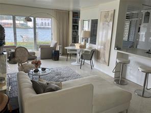 Image 17 of 27 For 561 Bayshore Dr  5