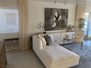 Image 20 of 27 For 561 Bayshore Dr  5