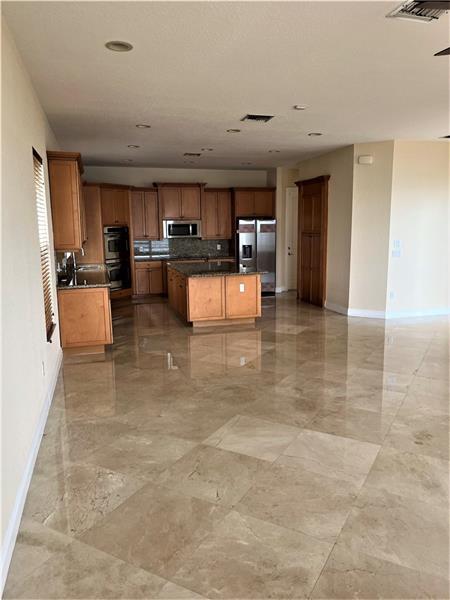 Image 14 of 53 For 17989 54th St