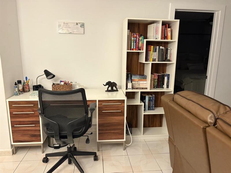 Image 4 of 15 For 450 Paradise Isle Blvd  201