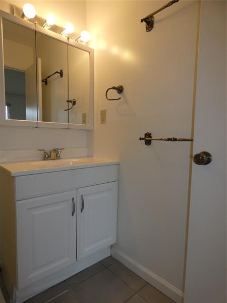 Image 14 of 16 For 17920 82nd Ave