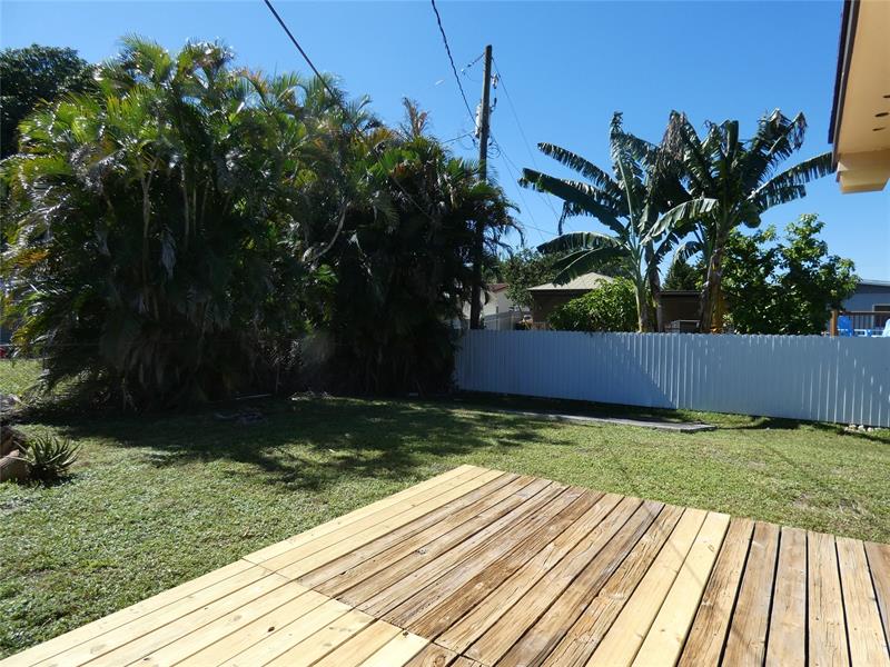 Image 6 of 16 For 17920 82nd Ave