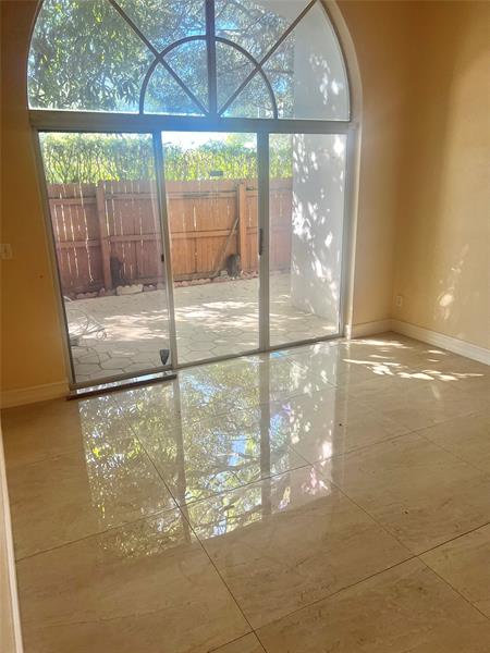 Image 17 of 33 For 2036 183rd Cir