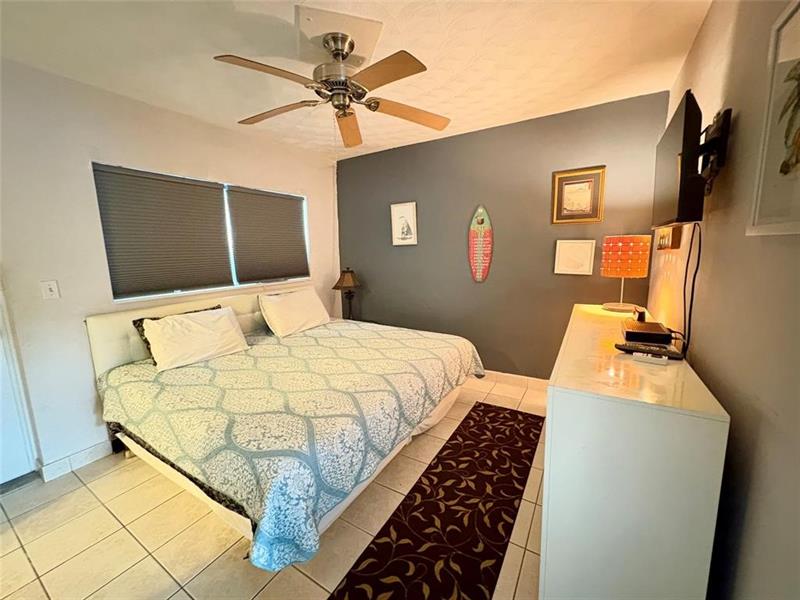 Image 6 of 15 For 120 20th Ave  2