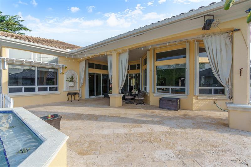 Image 15 of 51 For 5973 54th Ct