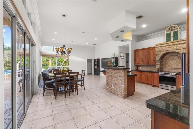 Image 9 of 51 For 5973 54th Ct