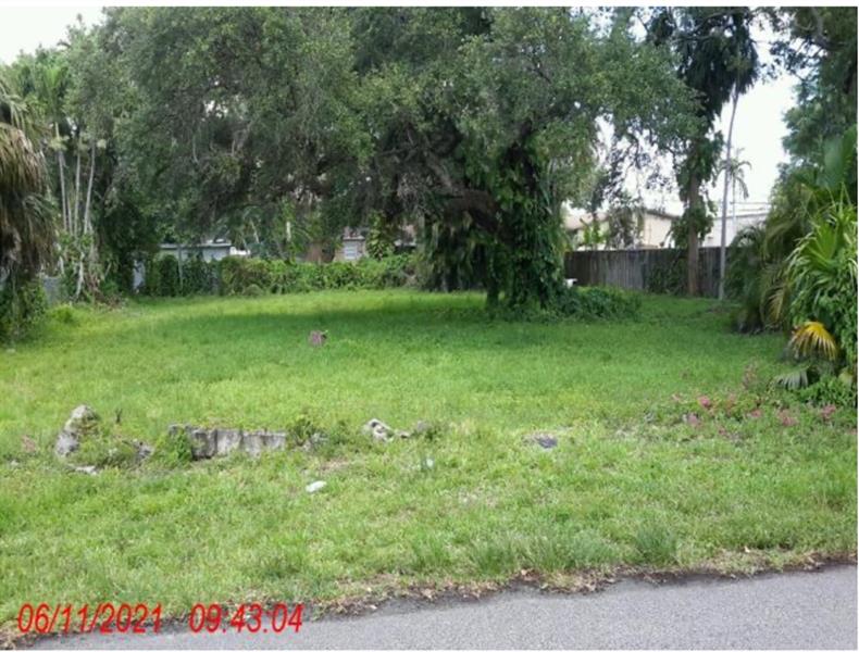 Listing Details for 4875 28th Ave, Dania Beach, FL 33312
