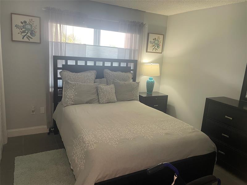 Image 11 of 18 For 9818 Marina Blvd  1220