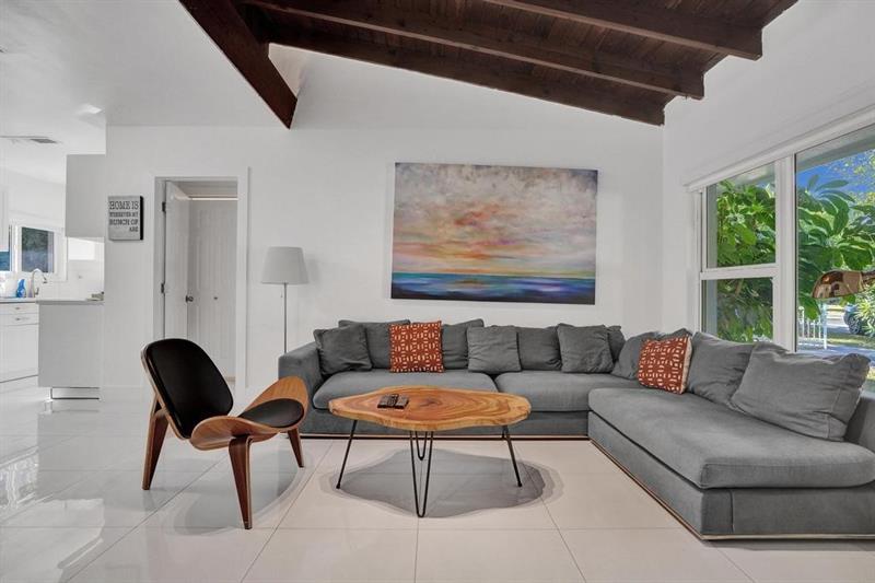 Image 11 of 50 For 1050 150th St