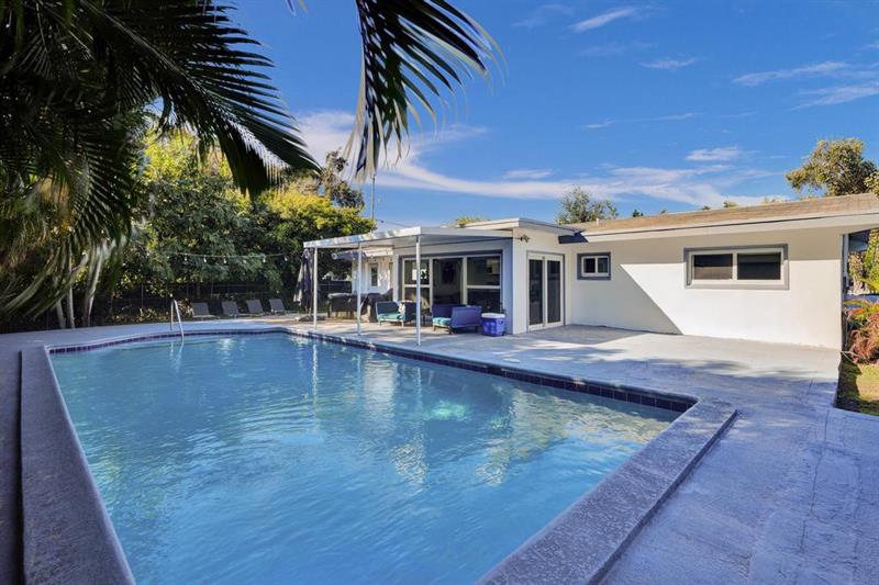 Image 47 of 50 For 1050 150th St