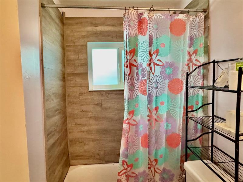 Image 18 of 32 For 8212 74th Ter