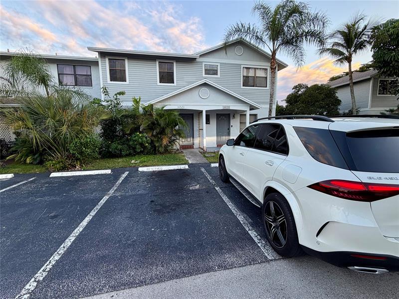 Image 3 of 17 For 10520 6th St  10520