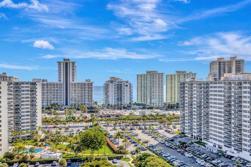 Image 18 of 45 For 3200 36th St  1721