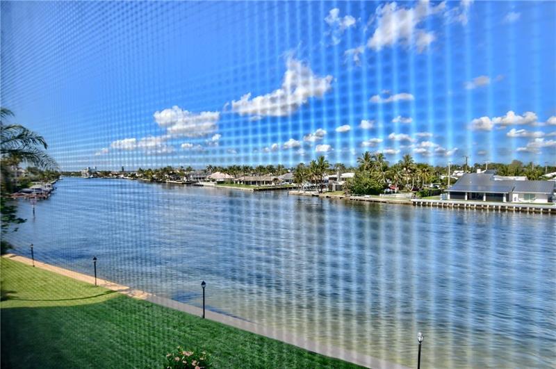 Image 10 of 46 For 985 19 Ave  204