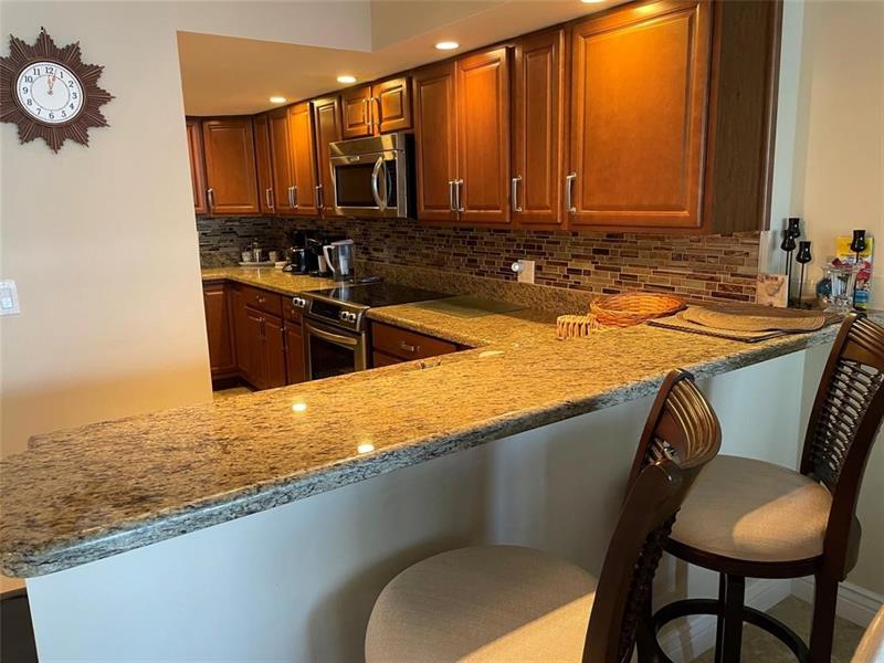 Image 12 of 36 For 209 Fort Lauderdale Beach Blvd  9f