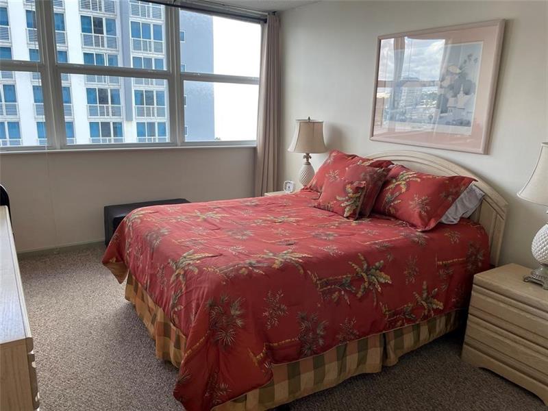 Image 17 of 36 For 209 Fort Lauderdale Beach Blvd  9f