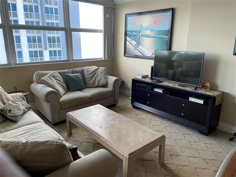 Image 6 of 36 For 209 Fort Lauderdale Beach Blvd  9f