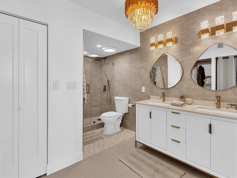 Image 28 of 46 For 20515 Country Club Dr  2144