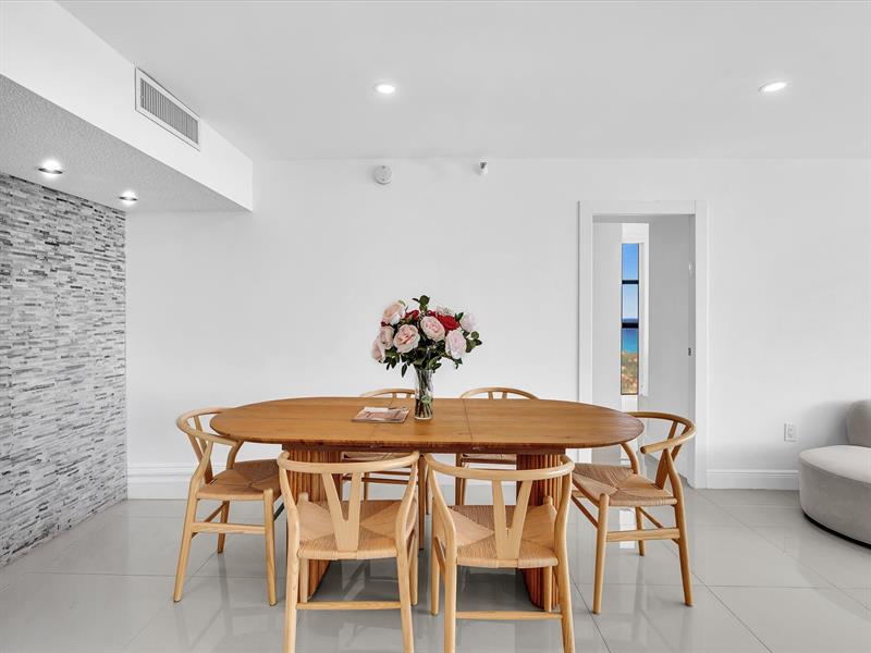 Image 9 of 46 For 20515 Country Club Dr  2144