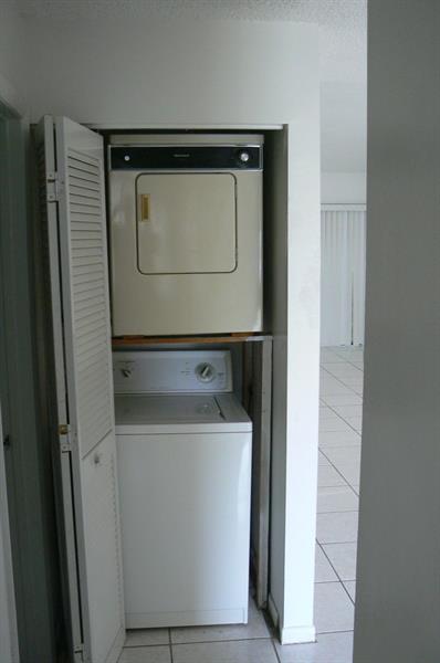 Image 4 of 6 For 3113 Coral Ridge Dr  3113